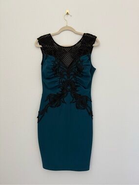 Lipsy London Sleeveless Teal Bodycon Dress with Black Lace